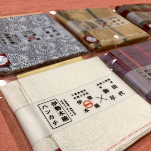 三味線奏者・駒田早代×伊勢木綿・臼井織布のコラボ巾着・ハンカチに新色登場！2月9日発売開始！