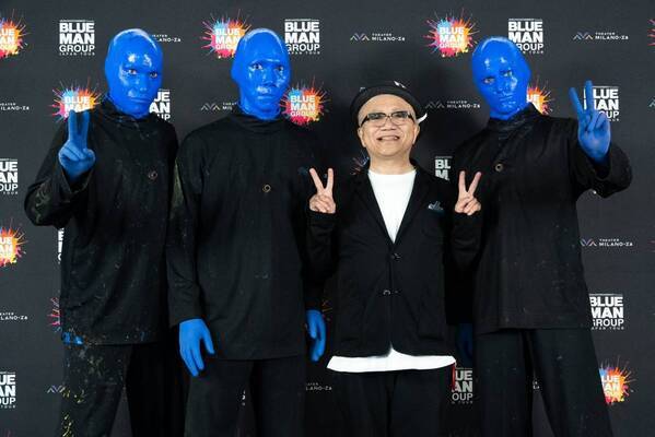 あのブルーマンが帰ってきた！ブルーマングループ2025新宿公演　開幕！