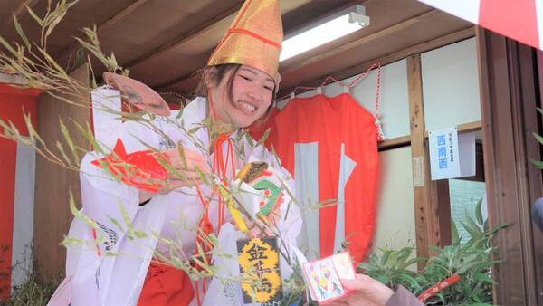 大阪国際大学のボランティアバンクの学生が「ねや川 戎大祭」の福娘として参加しました！