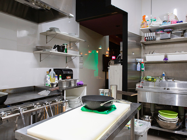 【NEW OPEN】プラネアール笹塚スタジオ1F「うめ組」の飲食店写真を公開