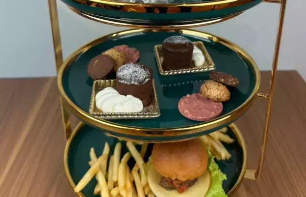 チョコレート専門店 oN CHOCOLATE NAGANO監修の贅沢チョコアフタヌーンティーが期間限定で登場！【長野・湯田中温泉】