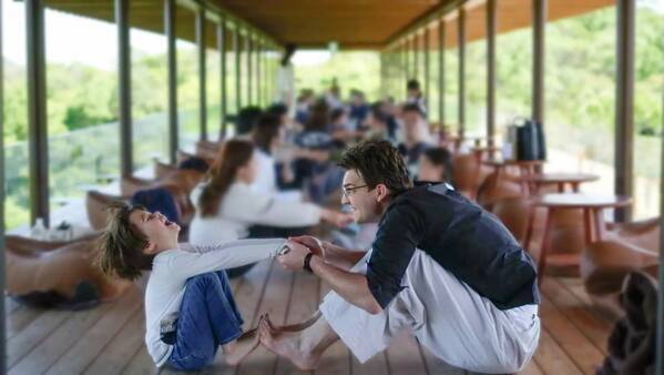 YOGAとお箸で繋ぐ親子の絆 『夏休み親子特別プログラム』8月11日に開催【兵庫・淡路島　禅坊 靖寧】