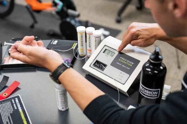 【新商品】日本初上陸の電解質ドリンク「Precision Fuel & Hydration」［競技型フィットネスセット］販売開始！