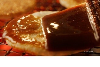 夏休みは三世代で一緒にサクサク食べよう 「亀田のあられ♪おせんべい♪」新CM放映 おなじみのメロディを活かしたオリジナルソングに注目！