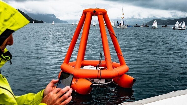 【広島・呉市】日本の渚百選を舞台に25年、夏の祭典「アクアスロンくらはし大会」が未来への挑戦。最新鋭ブイ導入で選手、地域ファーストの大会を目指す！