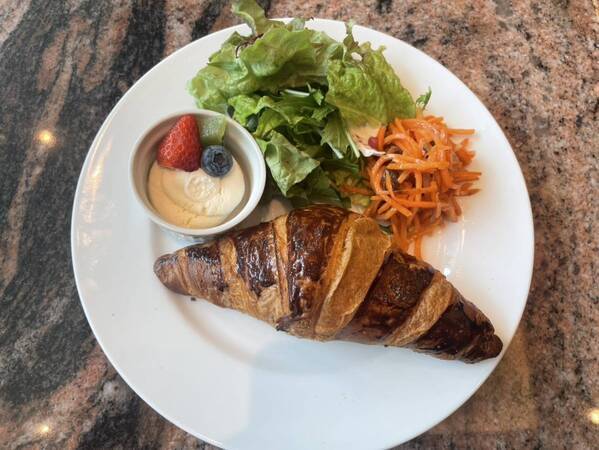 『アルベルゴ カフェ・ミケランジェロ』、モーニングメニューリニューアル！