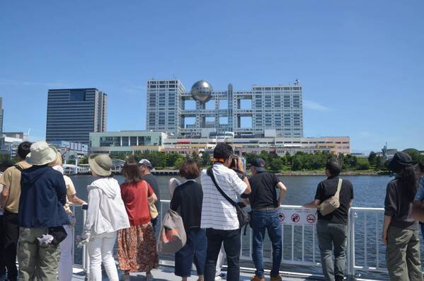 7月26日（土）限定クルーズ！東京港を45分で巡る「お台場周遊便」チケット販売中！事前ネット購入で10％Off｜東京水辺ライン