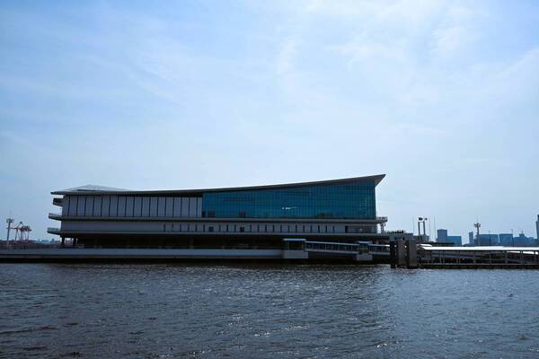 7月26日（土）限定クルーズ！東京港を45分で巡る「お台場周遊便」チケット販売中！事前ネット購入で10％Off｜東京水辺ライン