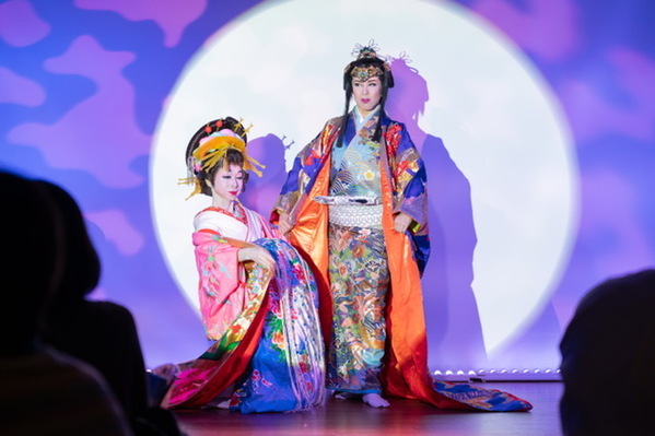 石川県の老舗旅館　和倉温泉「加賀屋」で続いたレプラカン歌劇団による華やかなレビューショー　アンコール公演第二弾開催決定