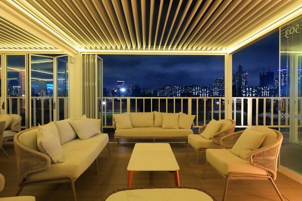 キラナの夏を、もっと楽しく、もっとお得に！土日祝日ナイトタイム限定の「浴衣リゾート女子会」キャンペーン、「リゾート同窓会」プラン登場｜期間：7月12日（土）～8月31日（日）【キラナガーデン豊洲】