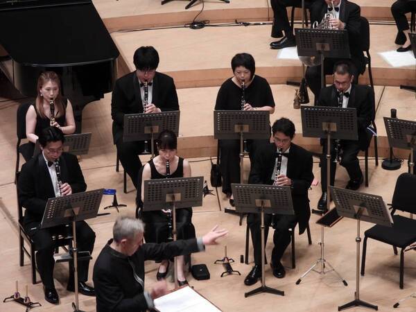 陸上自衛隊の歌姫、鶫真⾐の出演が決定！＜祝還暦・オール・鈴木英史・プログラム＞でお届けする「第8回京都定期演奏会」