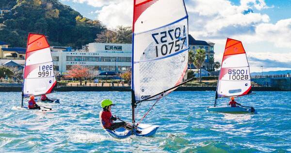 【新規生徒大募集！】ちょっとヨットビーチマリーナ江ノ島にて、2025年新年度のヨット教室の新規生徒を大募集！