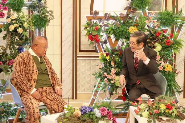 貴重なテレビ黎明期のお話は必見！過去にはあの歌姫とデートも…！？『鶴瓶ちゃんとサワコちゃん～昭和の大先輩とおかしな２人～』第32回ゲスト：石坂浩二 1月27日（月）よる9時00分～ BS12 トゥエルビで放送