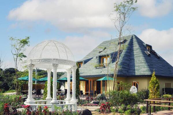 兵庫・淡路島「Auberge フレンチの森」宿泊のお客様限定で往復バスが無料に！神姫バスとコラボ！7月18日より開始