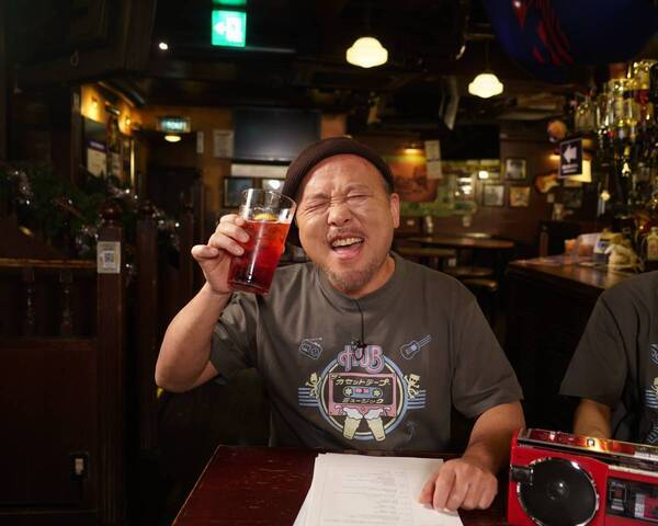 大人気英国風PUBチェーン「HUB」とカセットがコラボ 1月20日よりコラボレーションドリンク期間限定販売開始 ～80年代音楽を彩るドリンクであの頃にタイムスリップ～