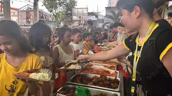 QQEnglish　社会貢献活動を支援する「Lesson for Smile Project」始動 | 英会話1レッスンが、セブ島の子どもたちの食事に