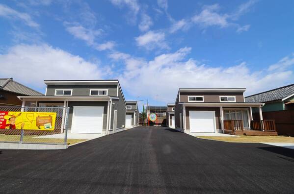 九十九里でガレージハウス体験ができる「POPFIRE TOWN」が全棟貸サービスを開始！