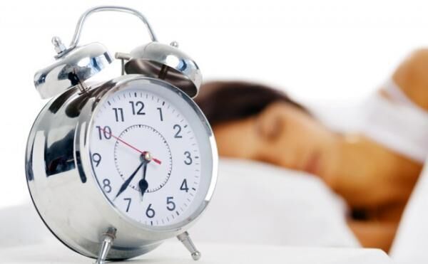 短時間睡眠でも早起きが良い理由とは？