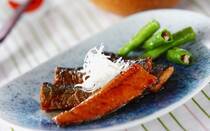 まだまだ暑い時期が続いていますが、すでに秋の味覚と言われる「サンマ」が出回り始めました！なんと例年より豊漁で値段も手頃。2025年は海水温の上昇により、エサのプランクトンが多かったことなどから、サイズが大きく脂がのって"奇跡のサンマ"と呼ばれているそうです。今回は新サンマを味わう絶品レシピをご紹介。