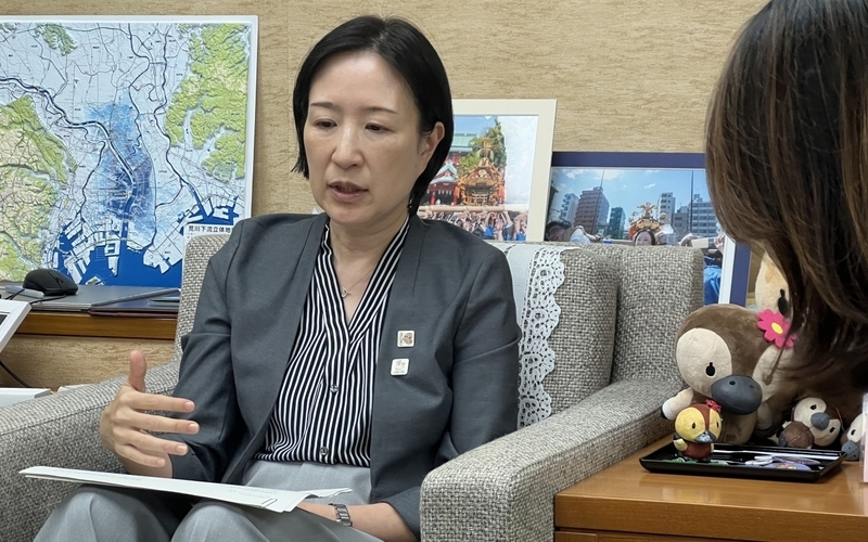 子育ての負担軽減だけでなく子育てのポジティブな面も届けたい… 江東区の大久保区長にインタビュー【細川珠生のここなら分かる政治のコト Vol.36】