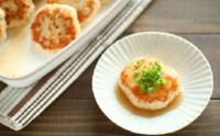 ヘルシーなのにちゃんとおいしい！【鶏ひき肉×豆腐】の絶品レシピ8選～つくね・餃子・そぼろも♪