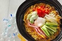 じめじめとした暑さが続く初夏は、さっぱり・軽やかな軽食が食べたくなりますよね。今回はE・レシピで人気の「初夏の軽食レシピ」を厳選してご紹介！食欲がないときでもペロリと食べられる、とっておきのレシピが勢ぞろいです。