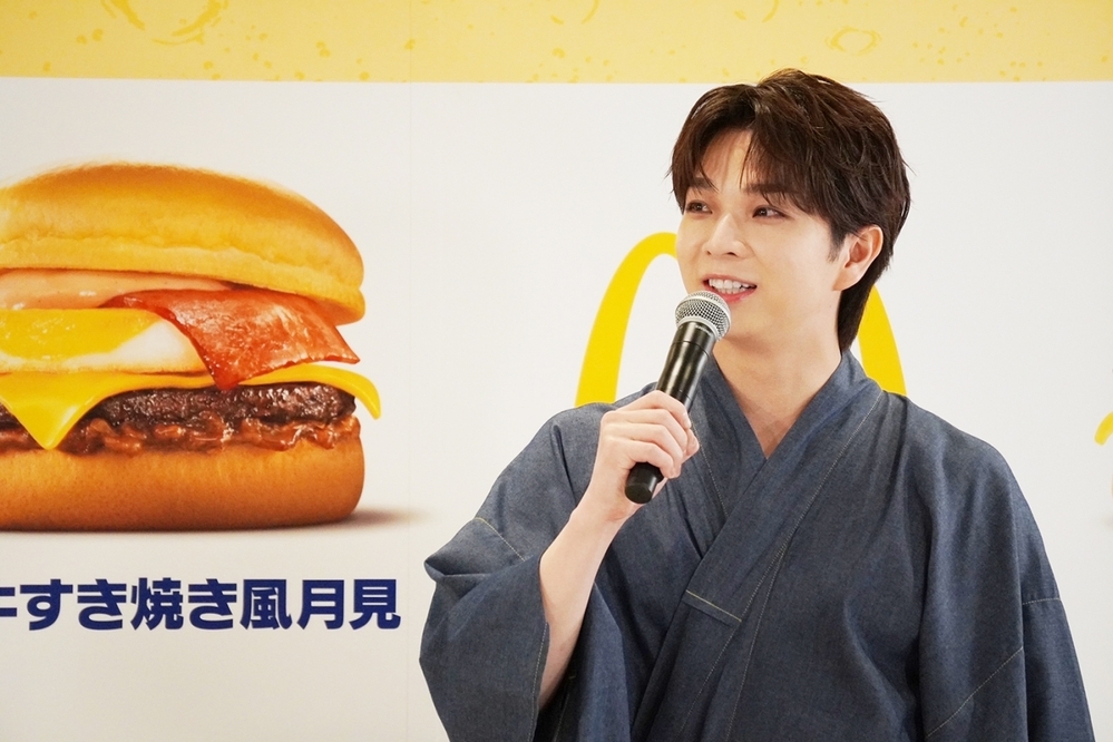 M!LK塩﨑太智さんがマクドナルドCM初出演！ 35周年をむかえた「月見バーガー」の新シリーズが登場【編集部の「これ、気になる！」  Vol.203】