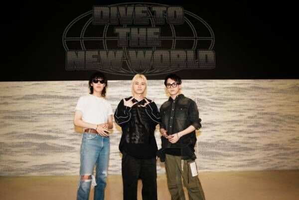 ラジオ番組『DIVE TO THE NEW WORLD』に出演した（左から）Aile The Shota、SKY-HI、Novel Core