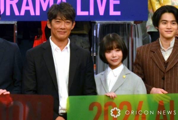 『フジテレビドラマライブ2024・秋』に出席した（左から）反町隆史、趣里 （C）ORICON NewS inc.