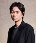 遠藤憲一の“息子”を演じた菅田将暉、ナレーションとして『民王R』に“リターン”「幸せに思います」