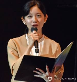 テレビ東京・田中瞳アナ『モヤさま』でサプライズ結婚発表 （C）ORICON NewS inc.