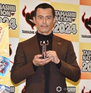 フィギュア化に歓喜した伊藤英明 （C）ORICON NewS inc.