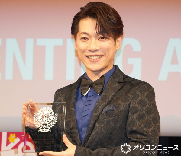 横山だいすけ、子どもが“歌のおにいさん”と理解し始める「にやっと喜ぶのがうれしい」