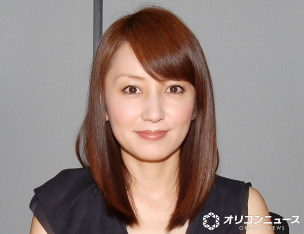 矢田亜希子、ヘアカットを報告「伸びた分切ってもらいました!!」　黒のレザーファッションにも反響「凄い似合ってる」「めちゃくちゃカッコイイ」「可愛すぎ」