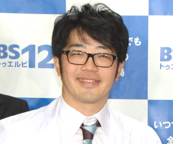 ドランクドラゴン鈴木拓、2級小型船舶免許を取得　免許証の顔写真に反響「写りが絶望的すぎる」「渋味がある玄人なお顔！」