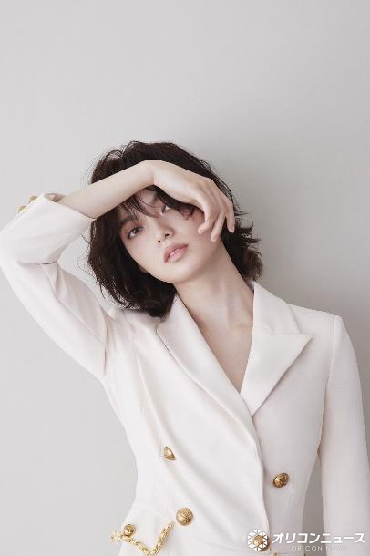 平手友梨奈「失敗しないメンヘラの育て方」×『渡くんの××が崩壊寸前』MV解禁