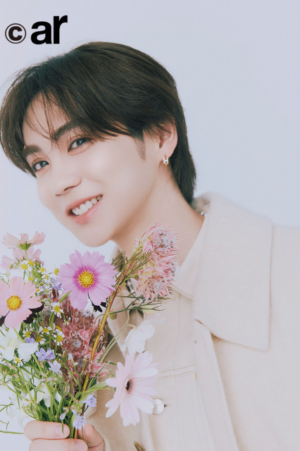 吉野北人、癒し効果1000パーセントの姿を披露　植物トークも