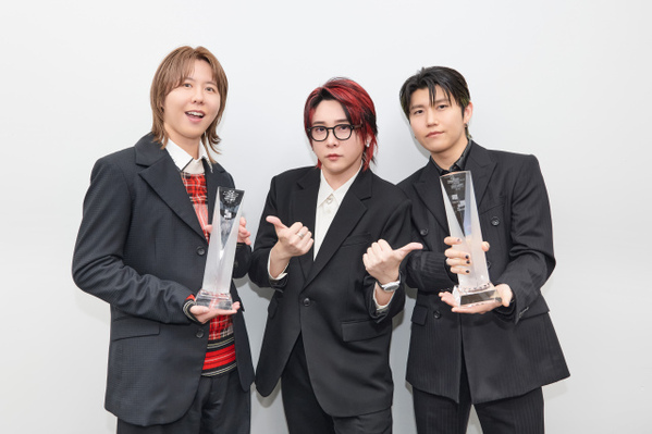 Mrs. GREEN APPLEが初の年間1位、ストリーミングとデジタルアルバムで2冠「本当にうれしい、ありがたい1年」【オリコン年間】