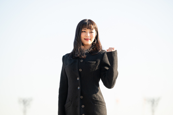 池田エライザ、『東京大賞典』で馬券初購入　注目馬を選んだ理由も語る「ビギナーズラックを信じて…」