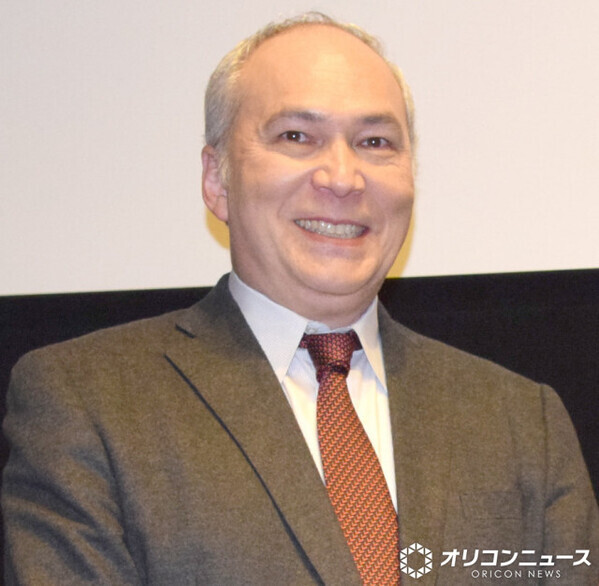 モーリー・ロバートソンさん死去　63歳　「かねてより食道癌療養中でございました」パートナーの池田有希子ら報告【全文】