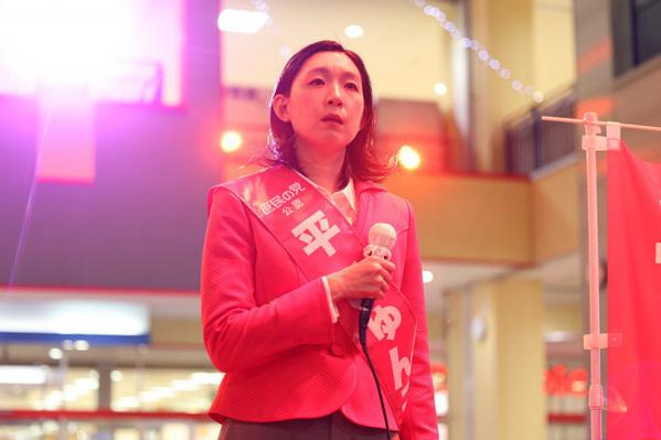 『ふてほど』”濃厚ラブシーン”連発にネット困惑「新年からいいの!?」「江口のりこさん体張りすぎｗ」