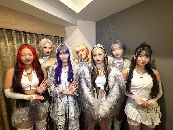 HANAが総売上・新人1位、国内女性アーティストの売上20億円突破は令和初「“一生、新人”という新鮮な気持ちで」【オリコン年間】