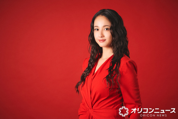 【インタビュー】沢尻エリカ、舞台に「ハマり」広がる表現　笑顔で臨む名作『ピグマリオン』