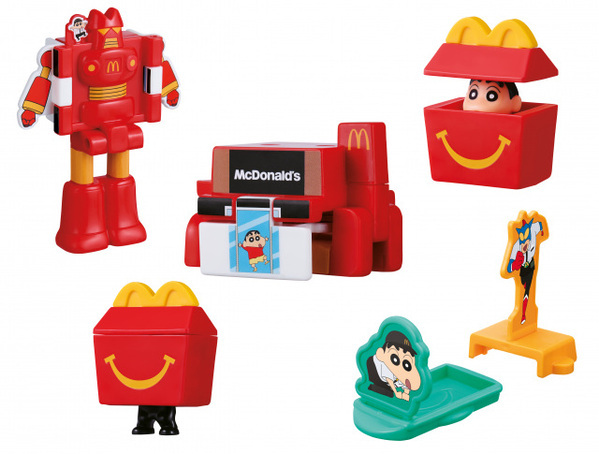 マクドナルド、ハッピーセット「クレヨンしんちゃん」全6種　クルー姿で「おまたせ！」、ロボに変形ほか【詳細】