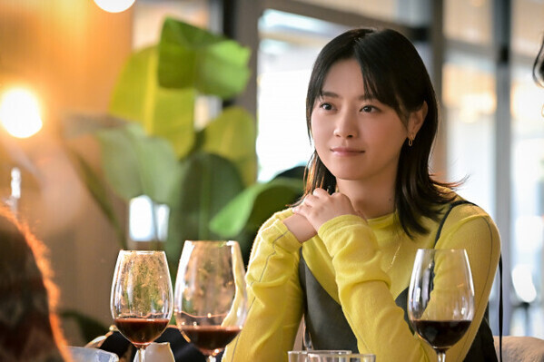 『未来のムスコ』西野七瀬、志田未来との“親友役”で見せる自然体の距離感「心から大事にしたい存在」