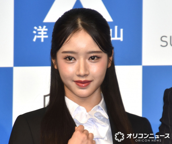 藤岡弘、次女・天翔天音が「美しすぎる」仮面ライダーに変身　父と特訓→変身後に大反響…タイトなボディスーツに身を包み