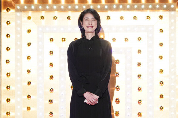 天海祐希、“元教え子”8人と21年ぶり再会「嫌われてもいいって思ってました」