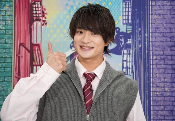 ACEes浮所飛貴、アイドルは「僕の根幹」　大のテレビ好き＆ロケのモットーは「誰よりも楽しむ」【オリコンライターズ】