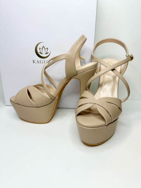 日本ミスコンテスト協会、公式コンテストヒール『KAGURA』を発売開始