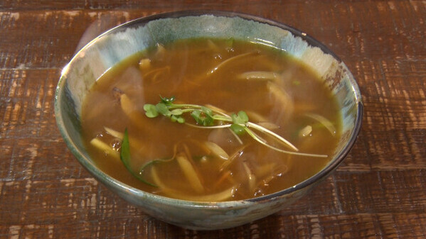 関西2大大御所が絶賛する人気うどん店を調査…今夜『水野真紀の魔法のレストラン』